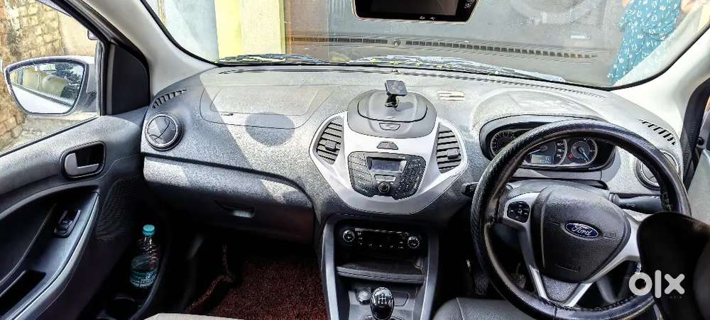 Ford Figo Titanium 2017 Petrol Manual