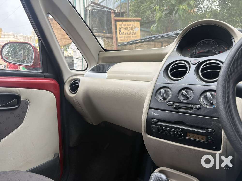Tata Nano Genx Xta, 2015, Petrol
