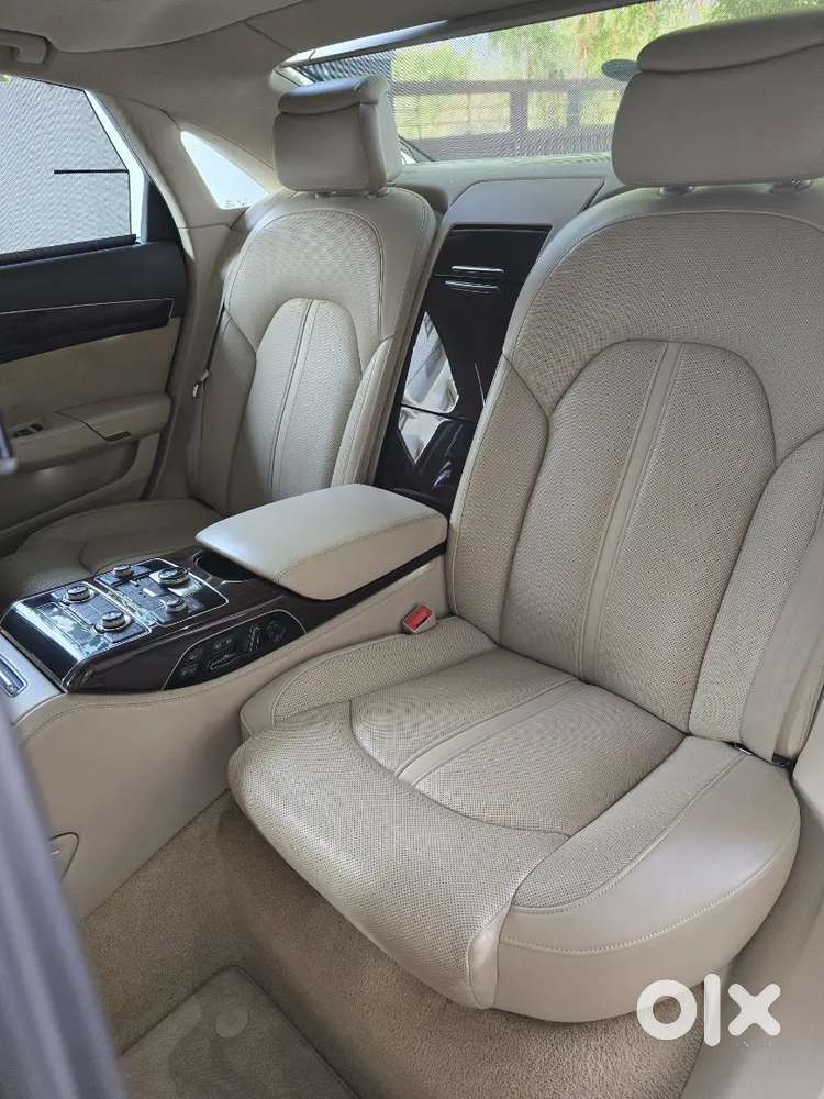 Audi A8 L