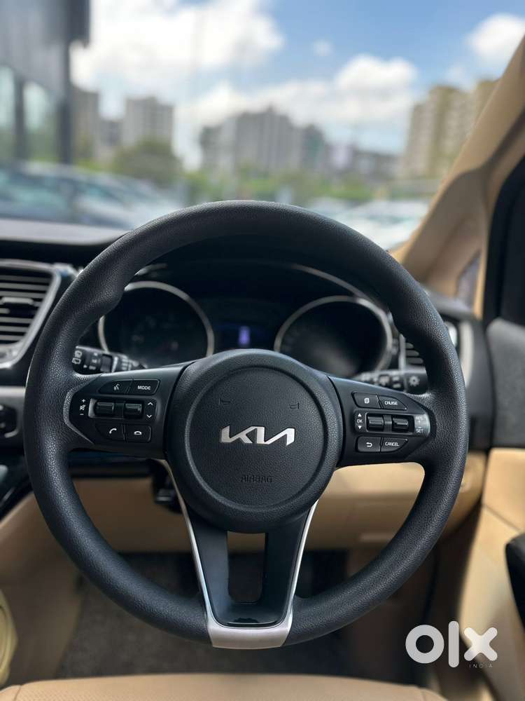 Kia Carnival Prestige, 2021, Diesel