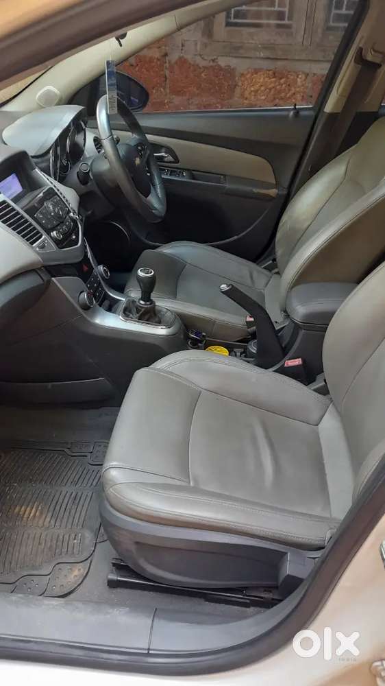Chevrolet Cruze 2010 Diesel 75000 Km Driven