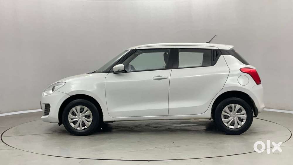 Maruti Suzuki Swift Vvt Vxi, 2019, Petrol