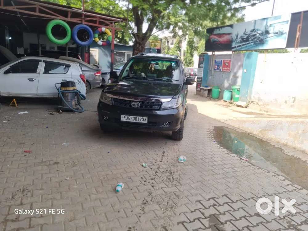 Tata Safari Storme 2015 Diesel Lx 4x2 Black