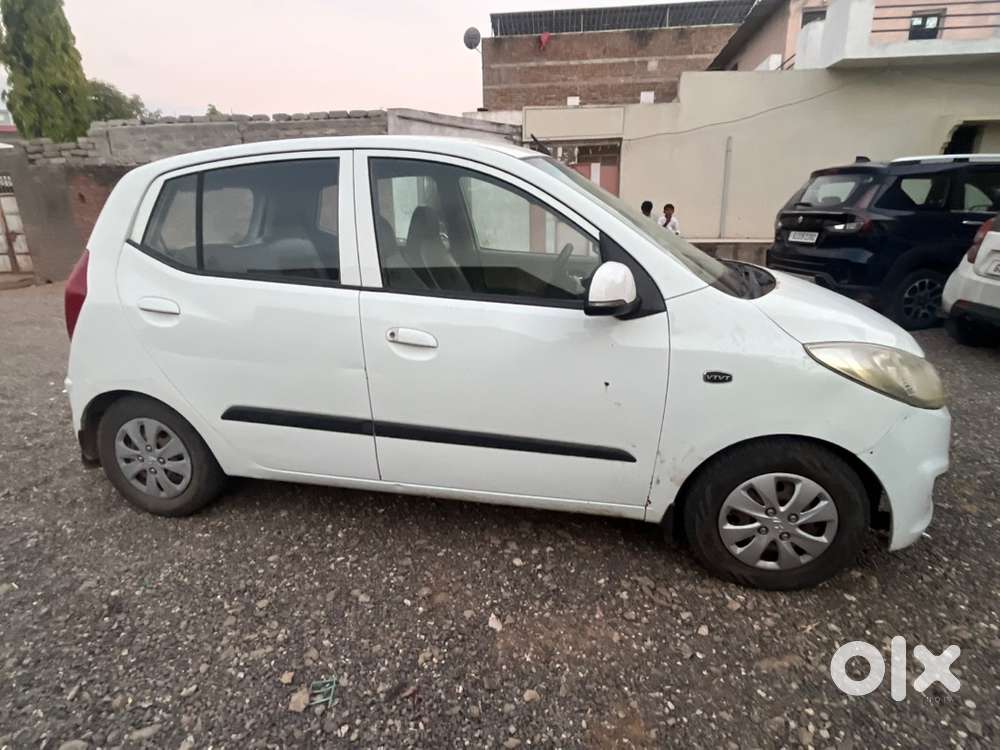Hyundai I10 2012 Cng & Hybrids 145000 Km Driven