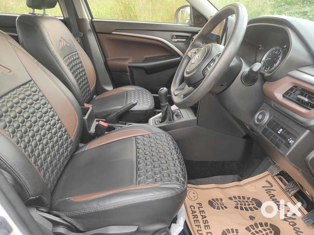 Maruti Suzuki Brezza 1.5 Zxi Smart Hybrid, 2023, Petrol
