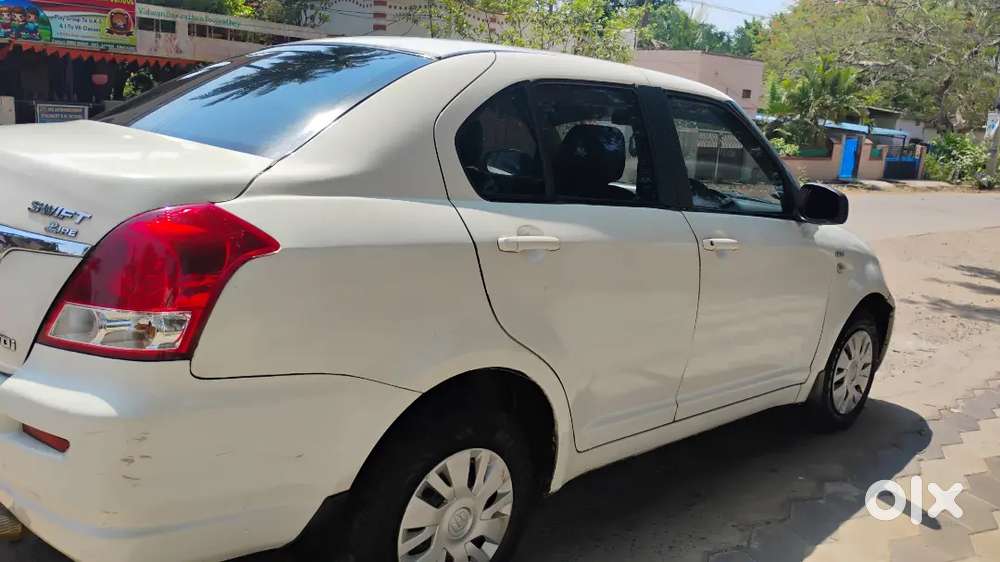 Maruti Suzuki Swift Dzire Tour 2012 Diesel Well Maintained