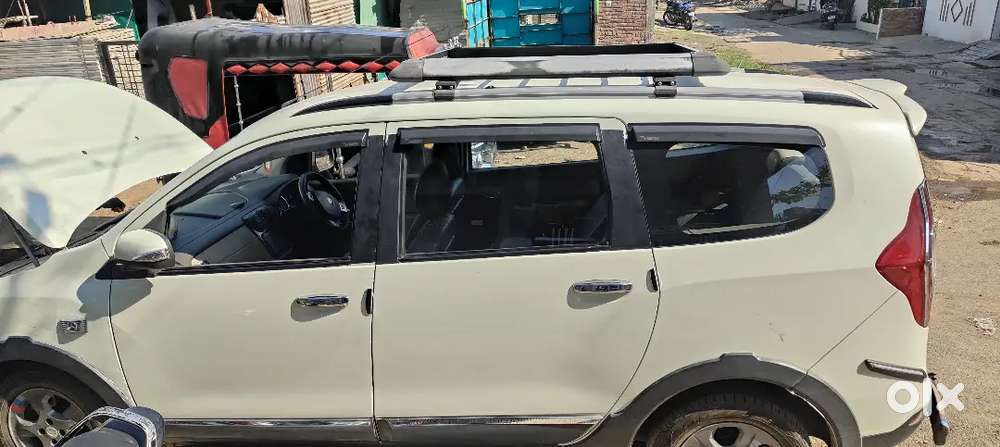 Renault Lodgy 2017 Diesel 82000 Km Driven