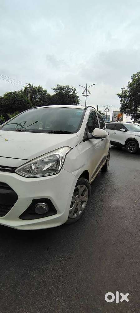 Hyundai Grand I10 1.2 Crdi Sportz Option, 2013, Diesel