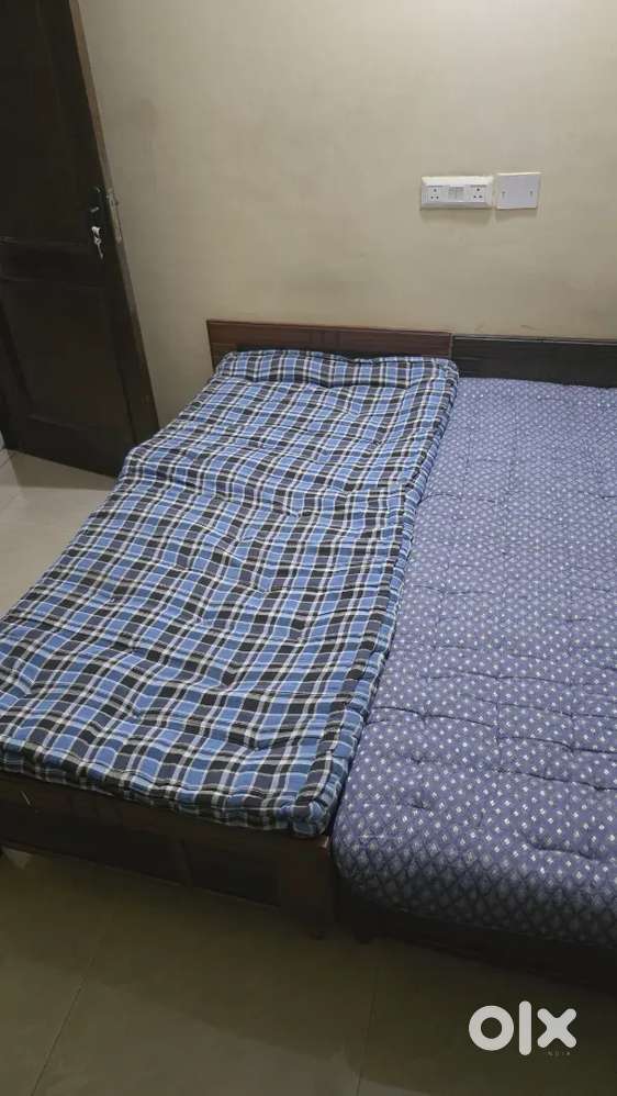 Pg wooden Bed