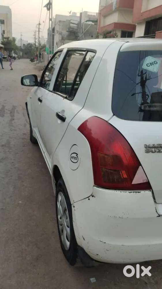 Maruti Suzuki Swift 2007 Cng & Hybrids 224500 Km Driven