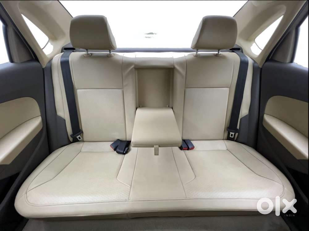 Volkswagen Vento 2010-2013 Petrol Highline, 2016, Petrol