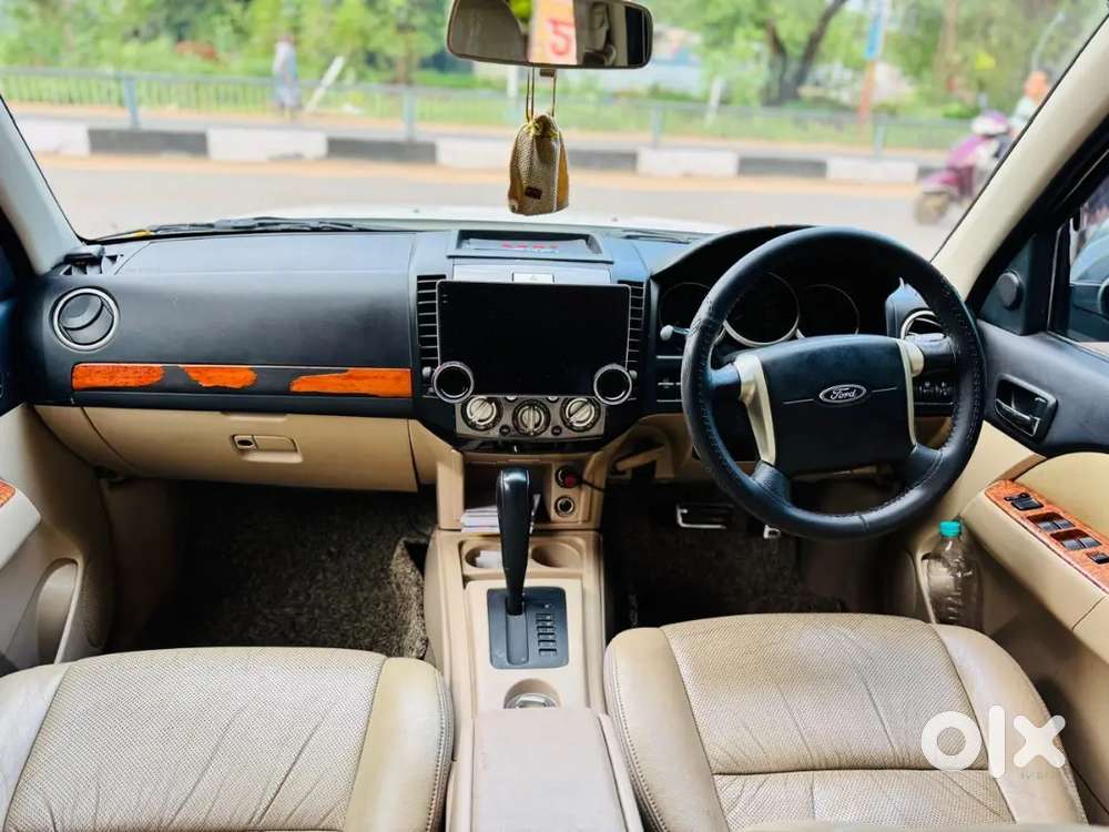 Ford Endeavour Diesel Limited 2012