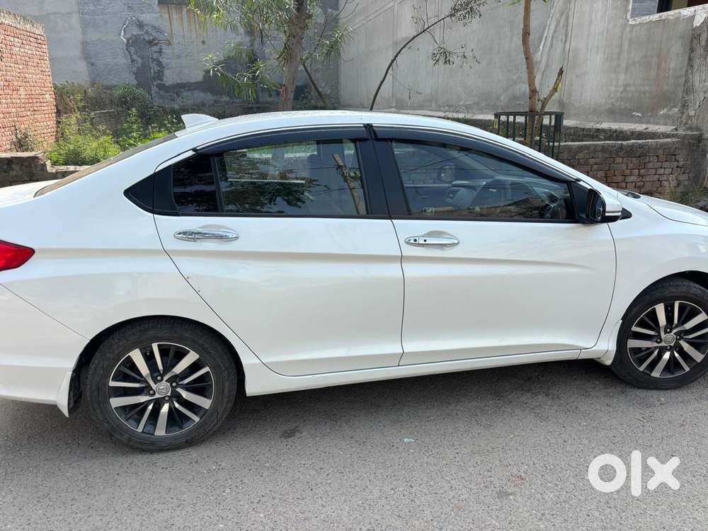 Honda City 2016 Diesel Well Maintained
