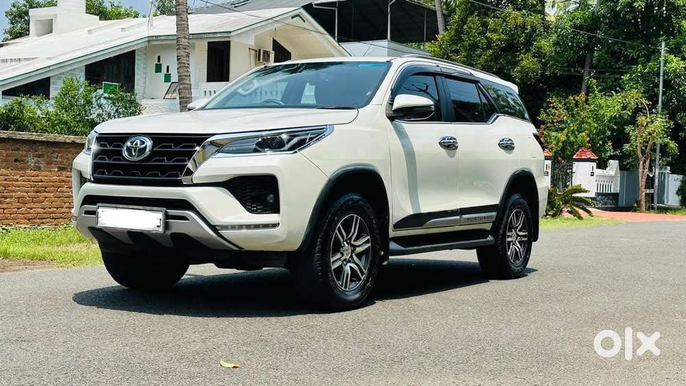 Toyota Fortuner 4x2 At 2.8 Diesel, 2022, Diesel