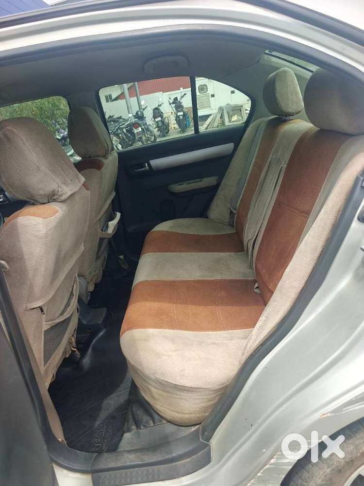 Maruti Suzuki Dzire 1.2 Zxi, 2010, Petrol