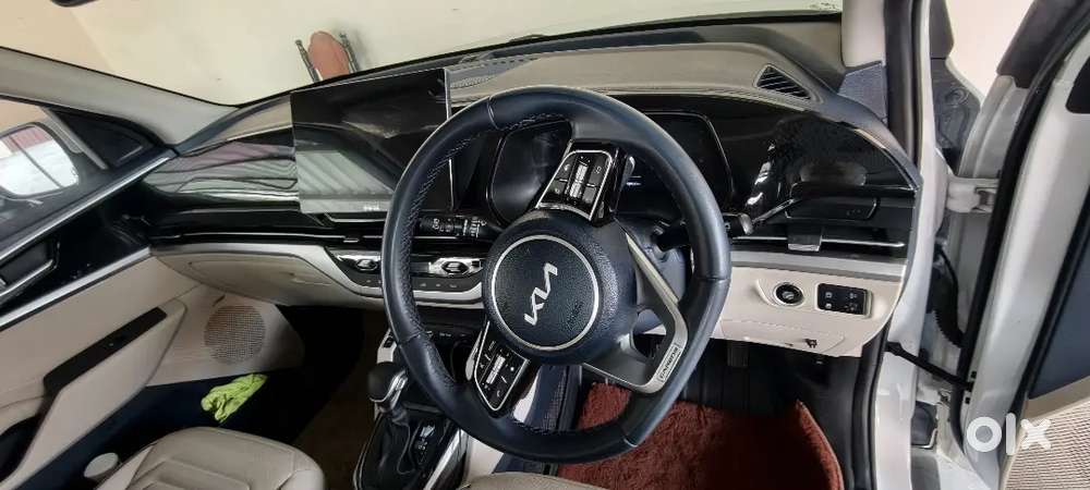 Kia Carens 2023 Diesel.withextra High Fog Lamp
