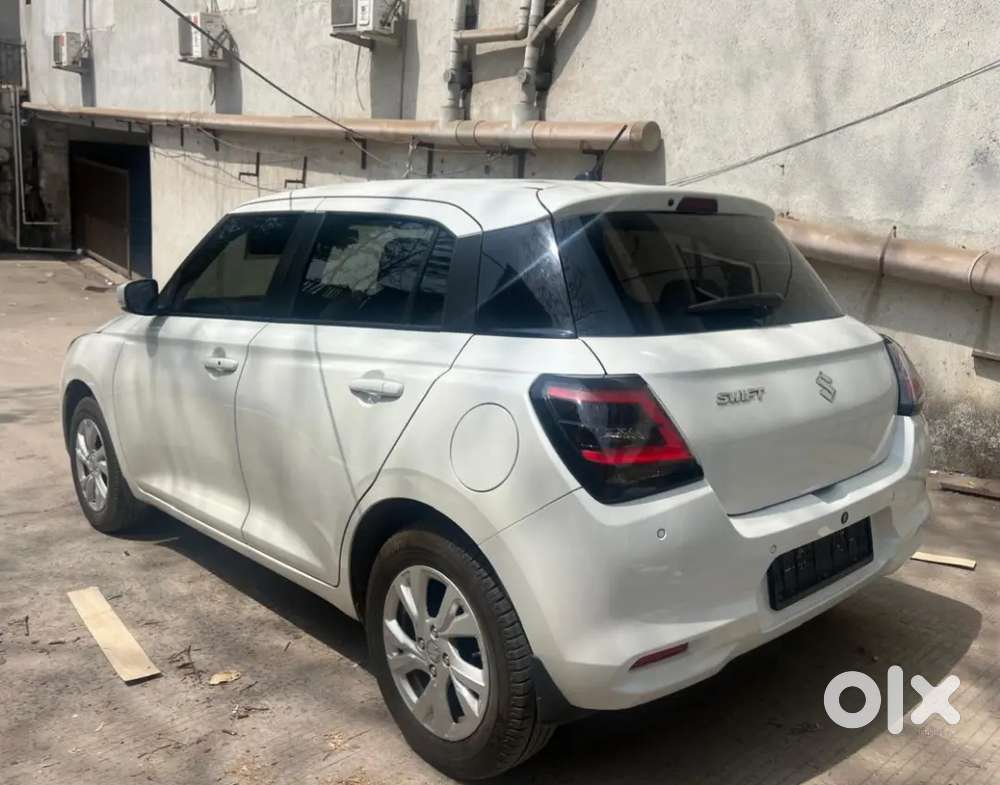 Maruti Suzuki Swift Zxi 2024