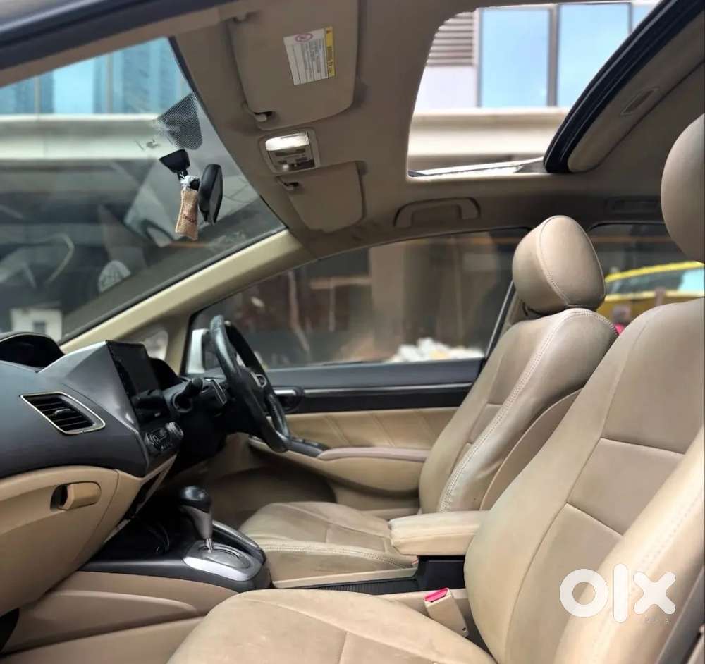 Honda Civic 1.8 Sunroof 2011 Model