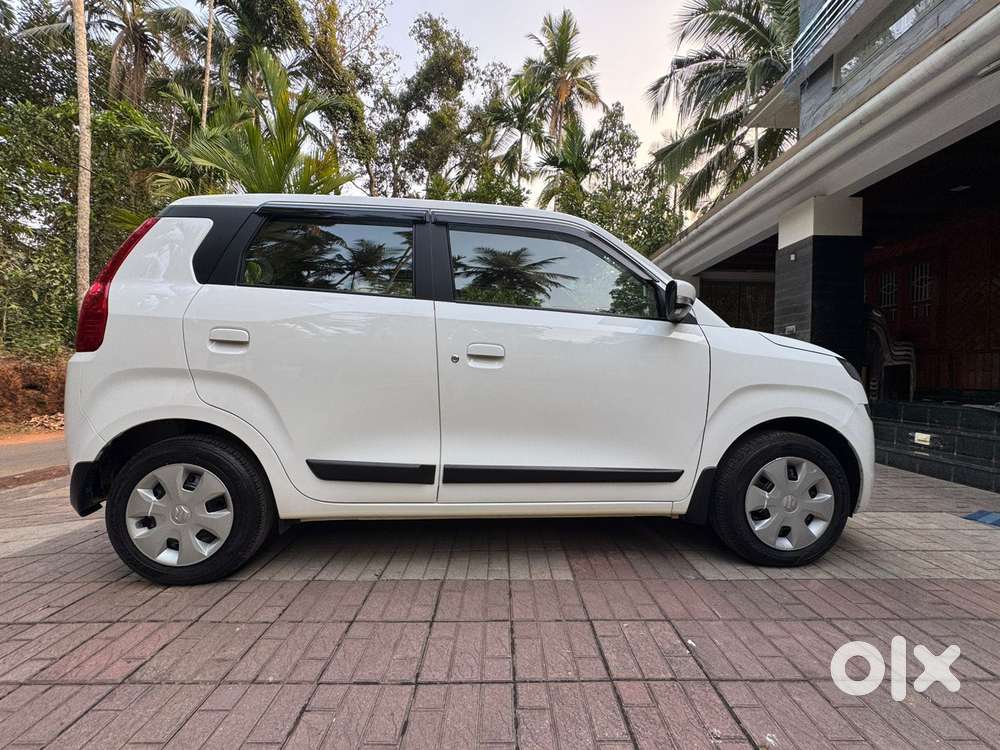 Maruti Suzuki Wagon R 1.2 Zxi, 2022, Petrol