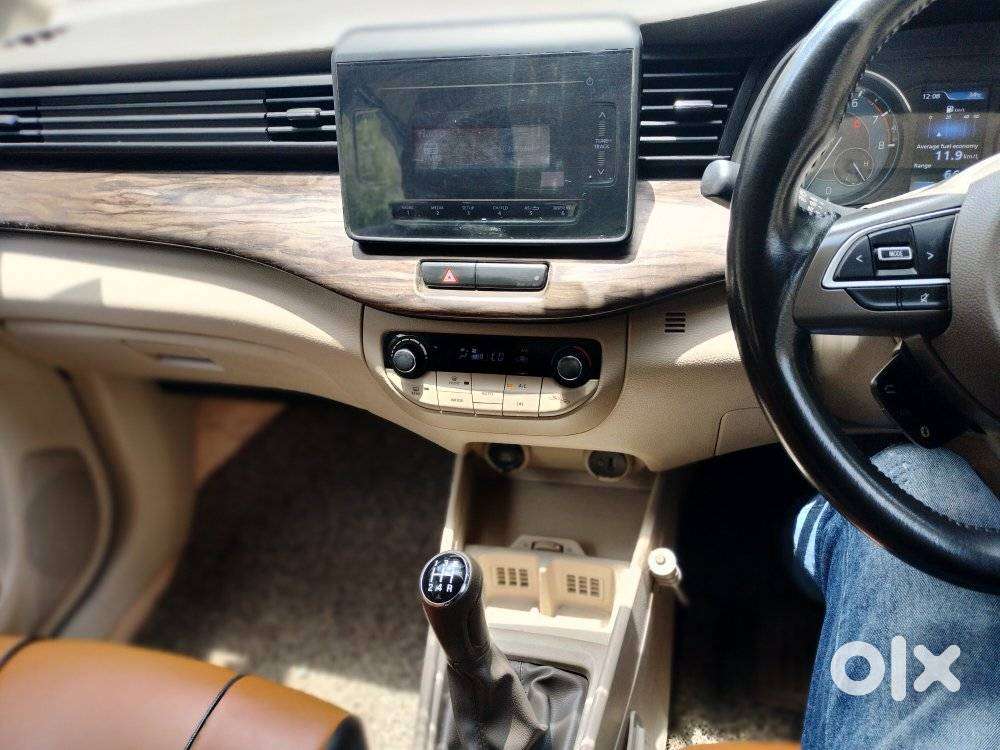 Maruti Suzuki Ertiga Zxi Shvs, 2019, Petrol