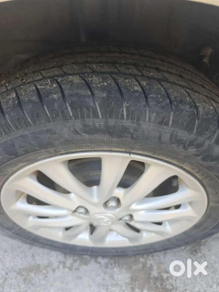 Toyota Etios [2012] Petrol