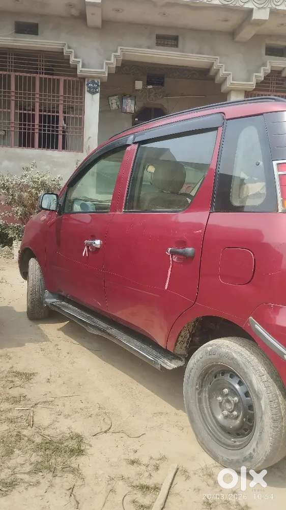 Mahindra Quanto 2013