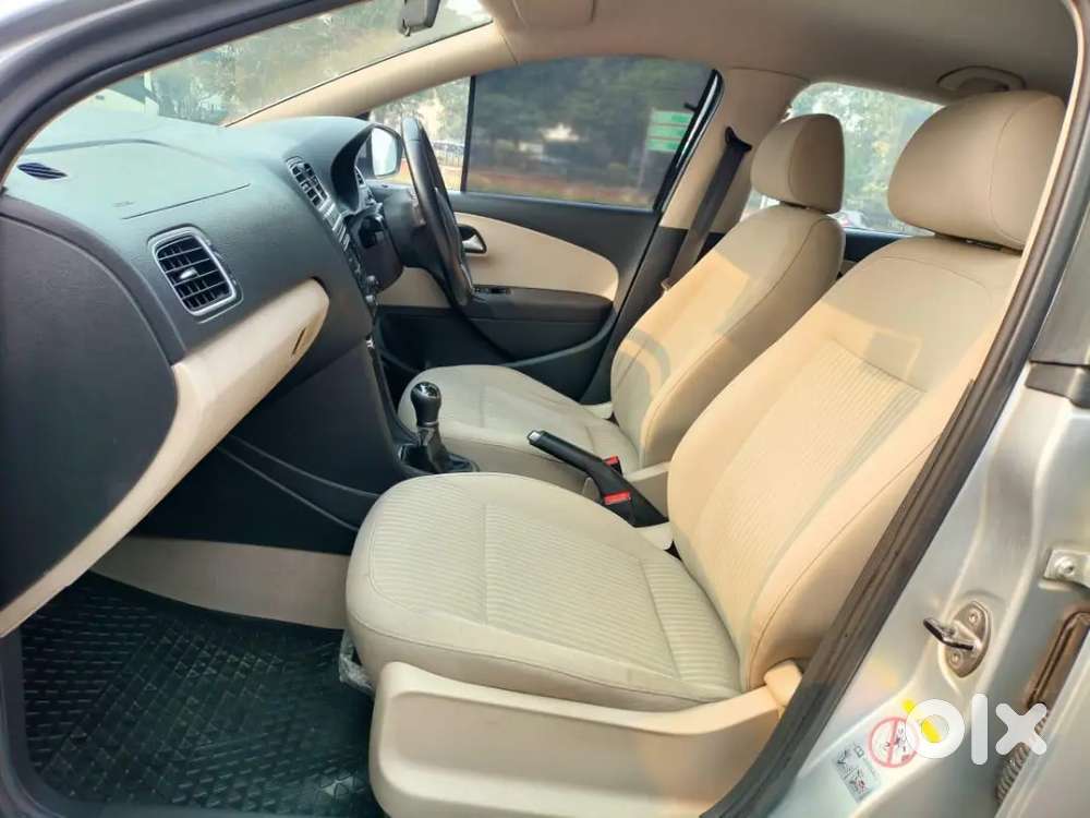 Volkswagen Polo Highline 2013 Car