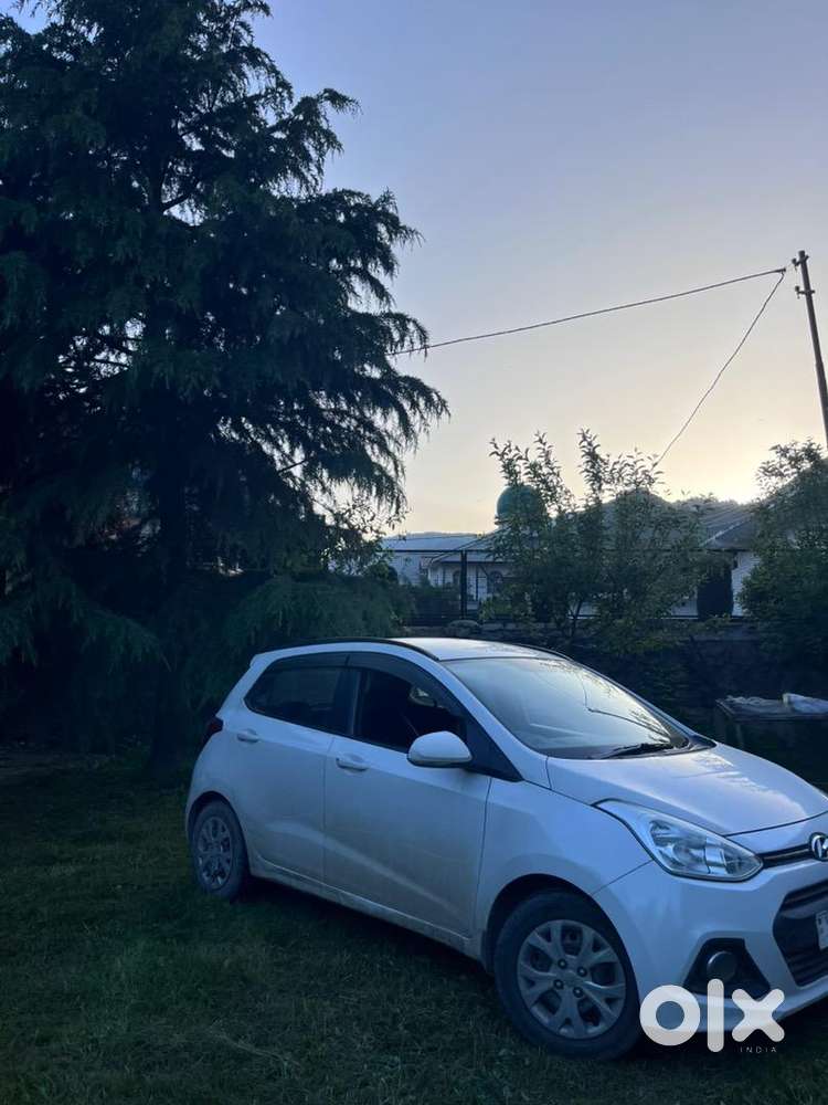 Hyundai Grand I10 Sportz Plus 2017 Petrol Good Condition
