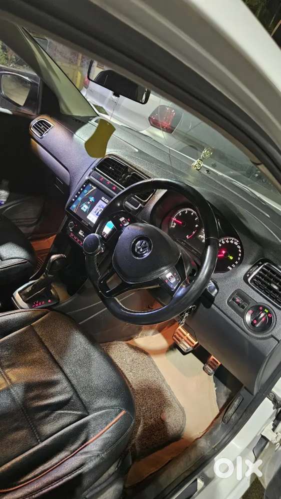 Volkswagen Polo Gt Tsi
Its 1.2l Dsg Gearbox
 2015 Petrol 88000 Km