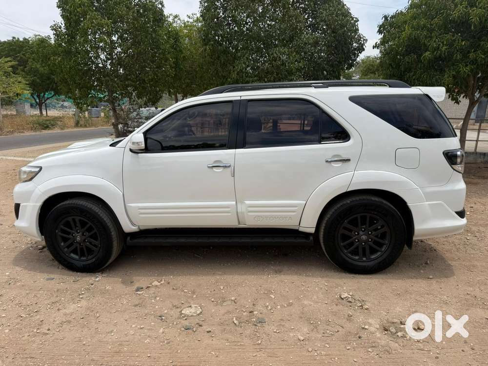 Toyota Fortuner 3.0 4x4 Automatic, 2015, Diesel