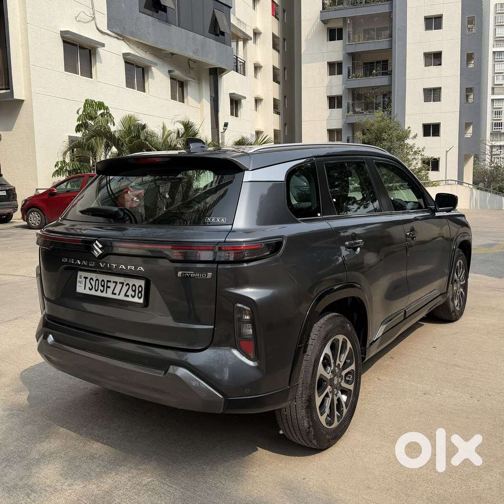 Maruti Suzuki Grand Vitara 1.5 Alpha Plus Intelligent Hybrid Ecvt, 2..