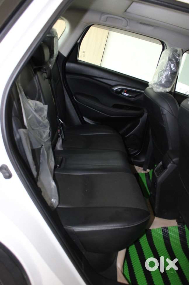 Toyota Urban Cruiser Hyryder 1.5 V Neo Drive, 2023, Petrol