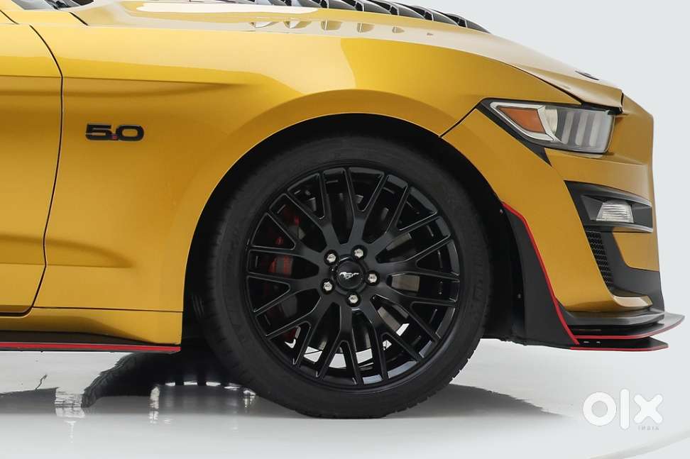 Ford Mustang V8, 2018, Petrol
