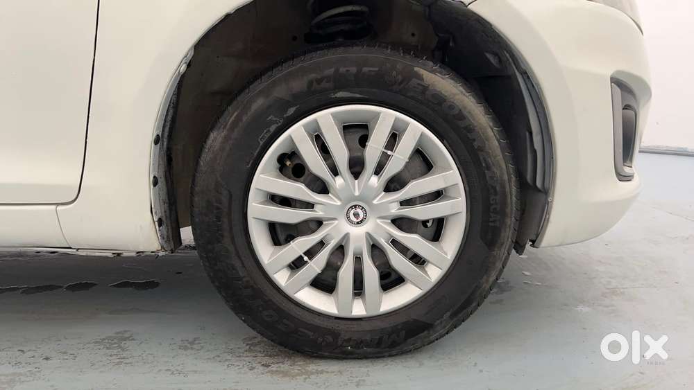Maruti Suzuki Swift Vvt Vxi, 2015, Petrol