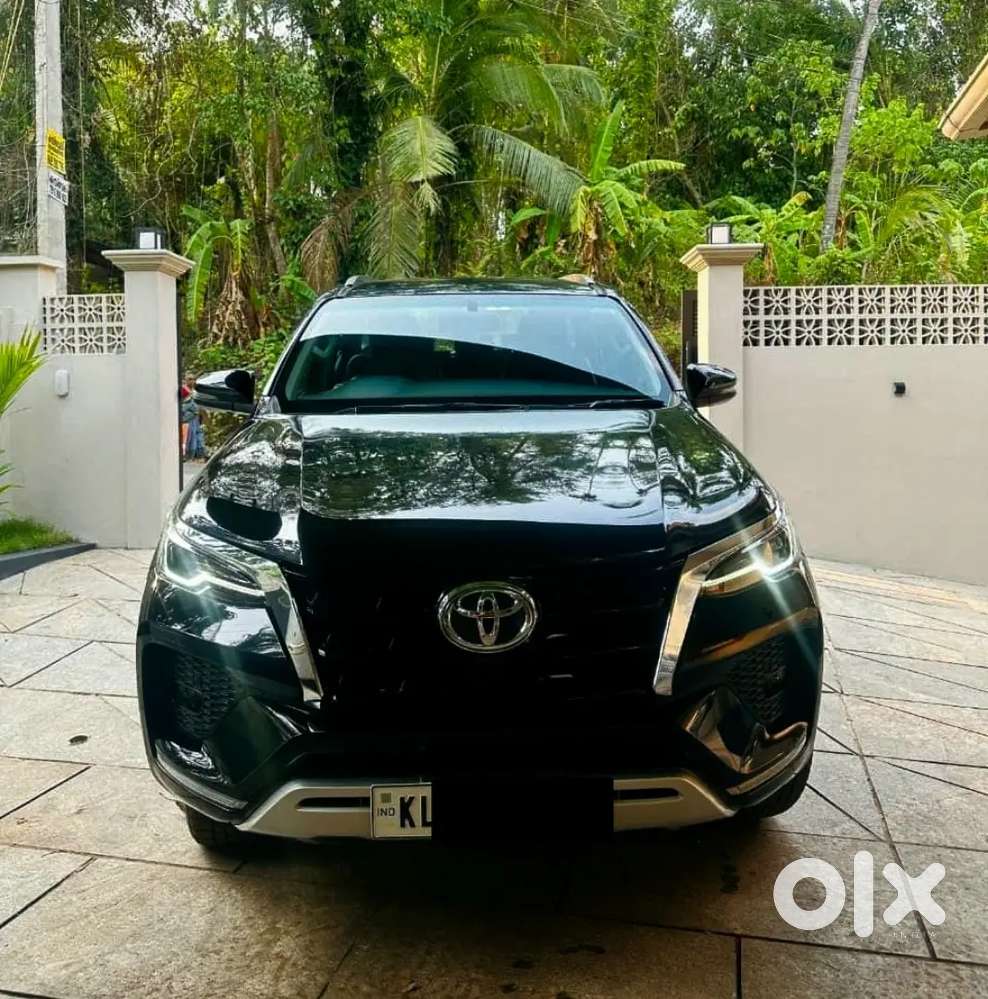 Well Maintained Doctor Used Less Driven Fortuner