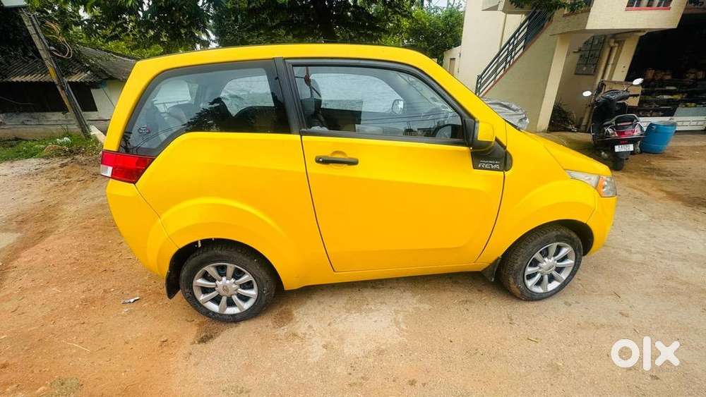 Mahindra Electric Car 2016