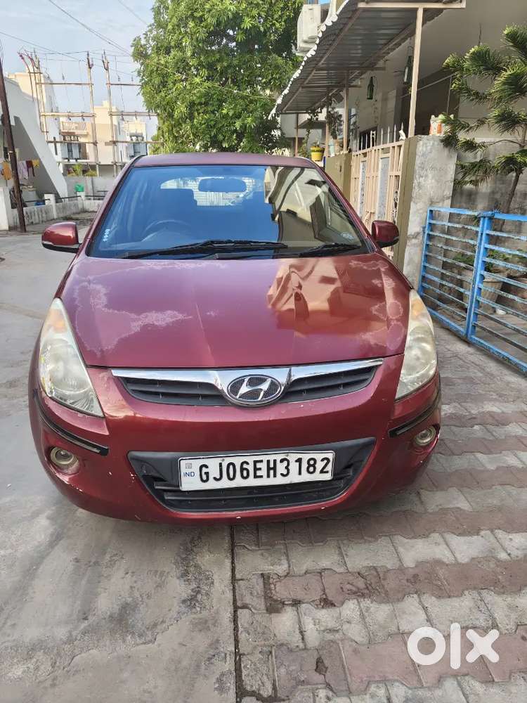 Hyundai I20 2011 Petrol 61330 Km Driven