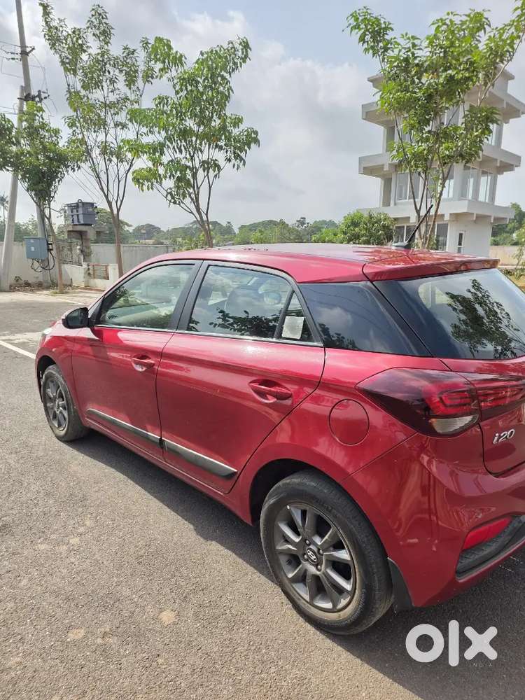 Hyundai I20 2018 Automatic 37000 Km Driven