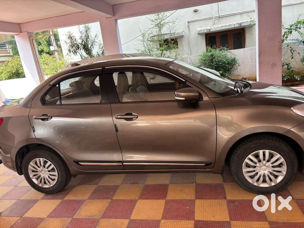 Maruti Suzuki Dzire Petrol 2022