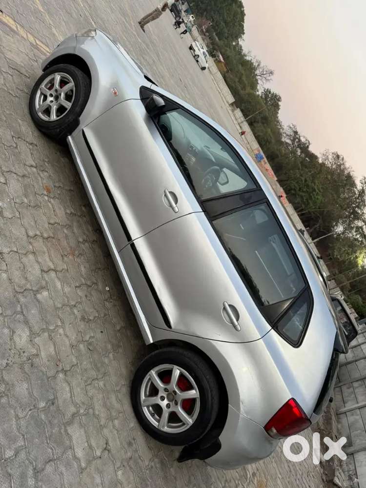 Volkswagen Polo 2013,1st Owner Diesel 91000 Km Driven