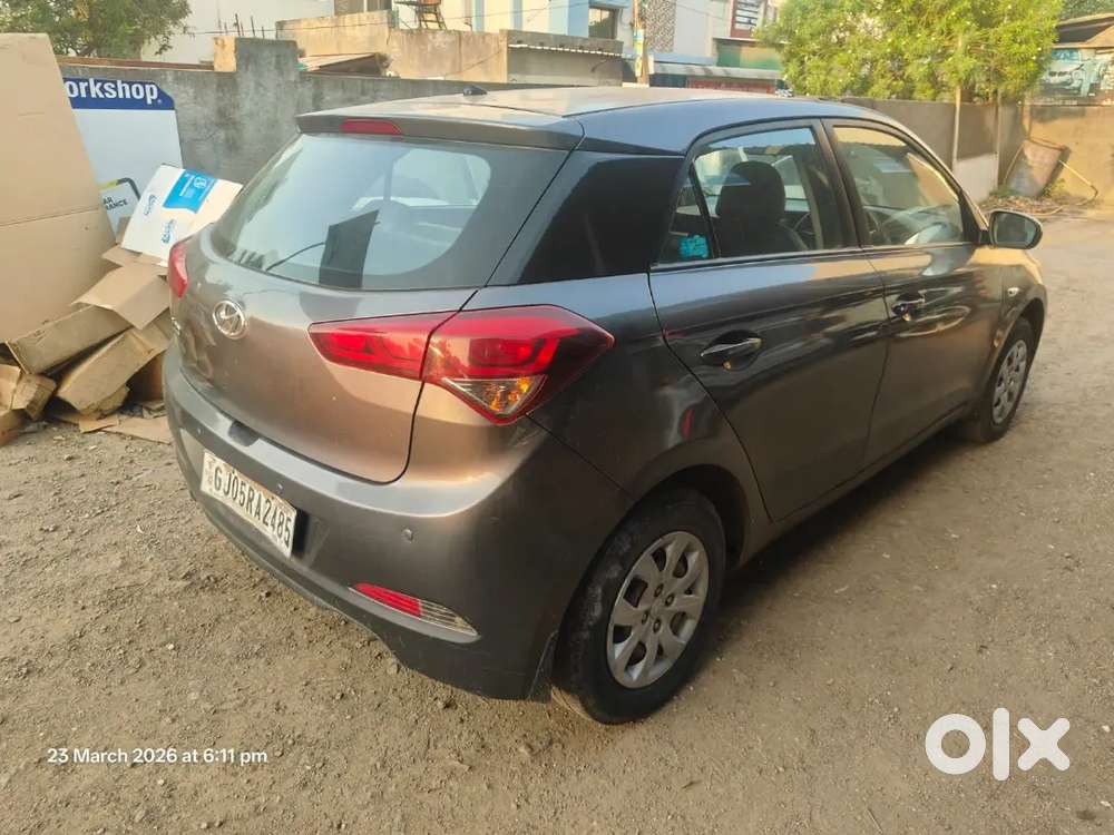 Hyundai I20 2017 Cng & Hybrids 75000 Km Driven