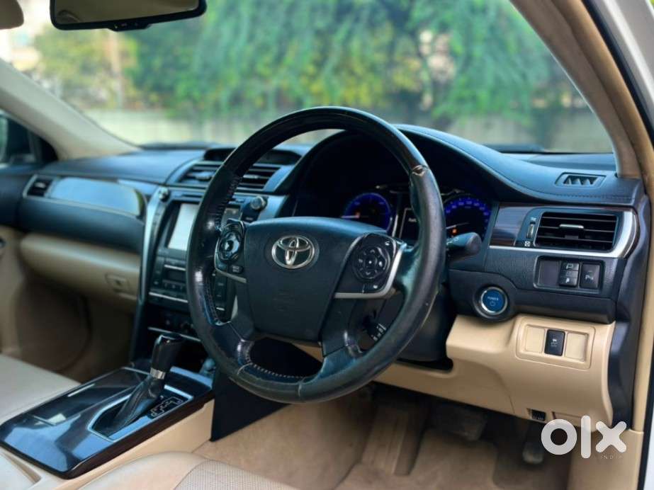 Toyota Camry Hybrid, 2017, Petrol