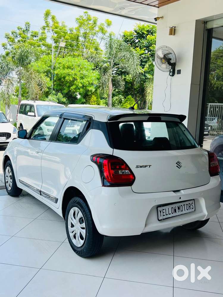 Maruti Suzuki Swift 1.2 Vxi (o), 2024, Petrol