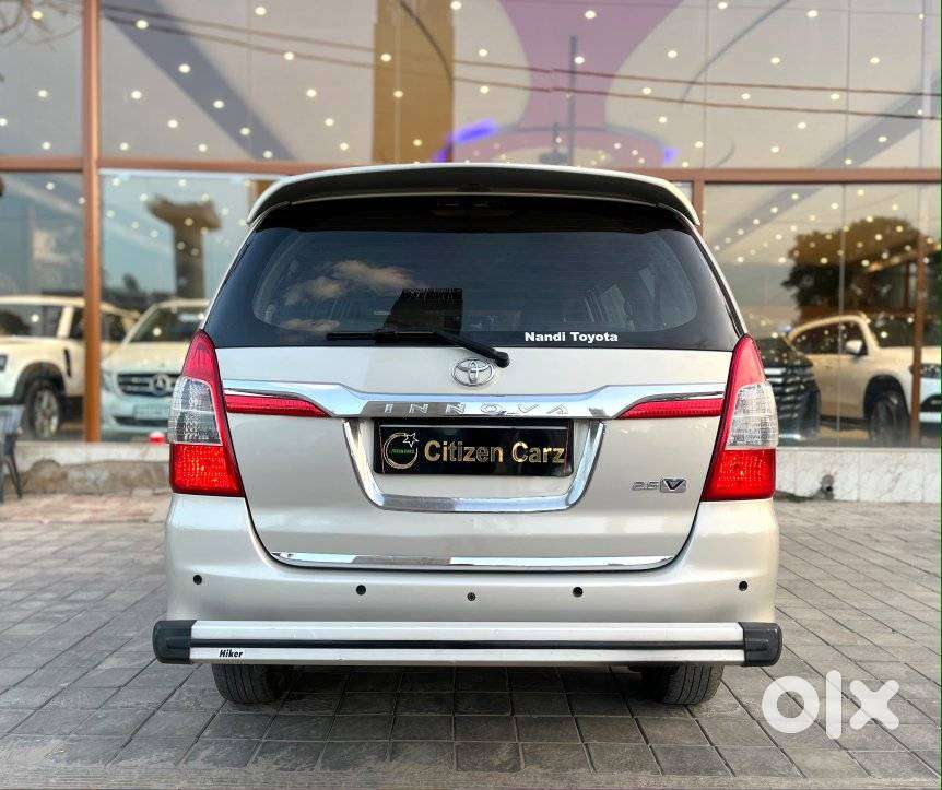 Toyota Innova 2.5 V 8 Str, 2014, Diesel