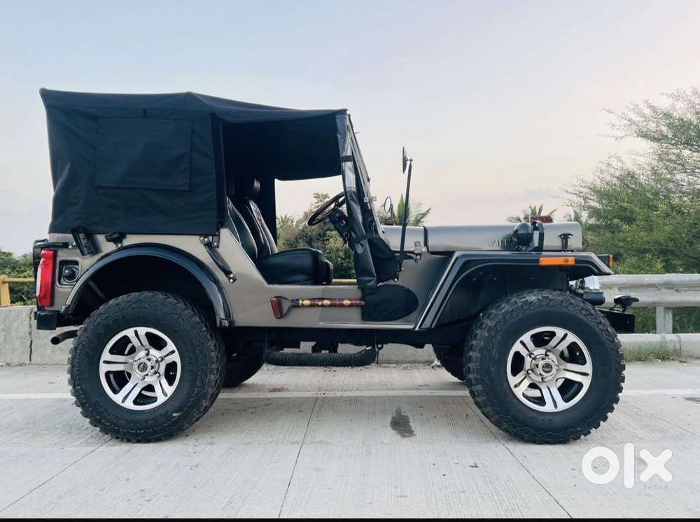 Mahindra Willys Low Bonet, 1972, Diesel