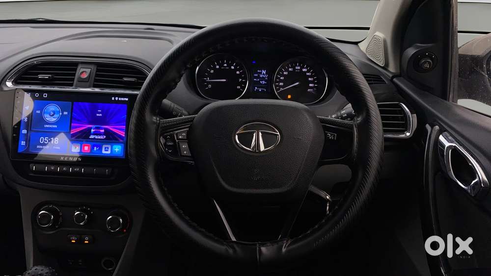 Tata Tigor Xza, 2018, Petrol