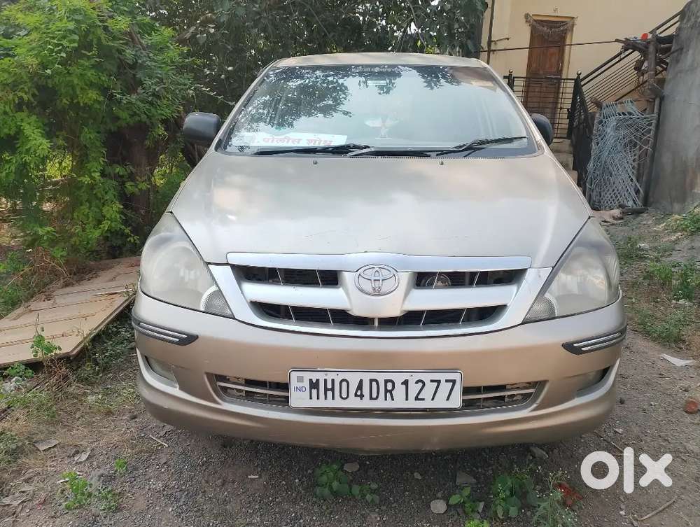 Toyota Innova 2.5 G