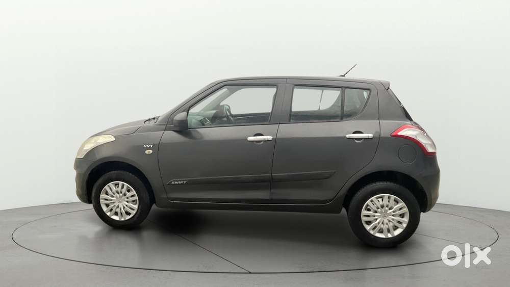 Maruti Suzuki Swift 1.2 Lxi (o), 2017, Petrol