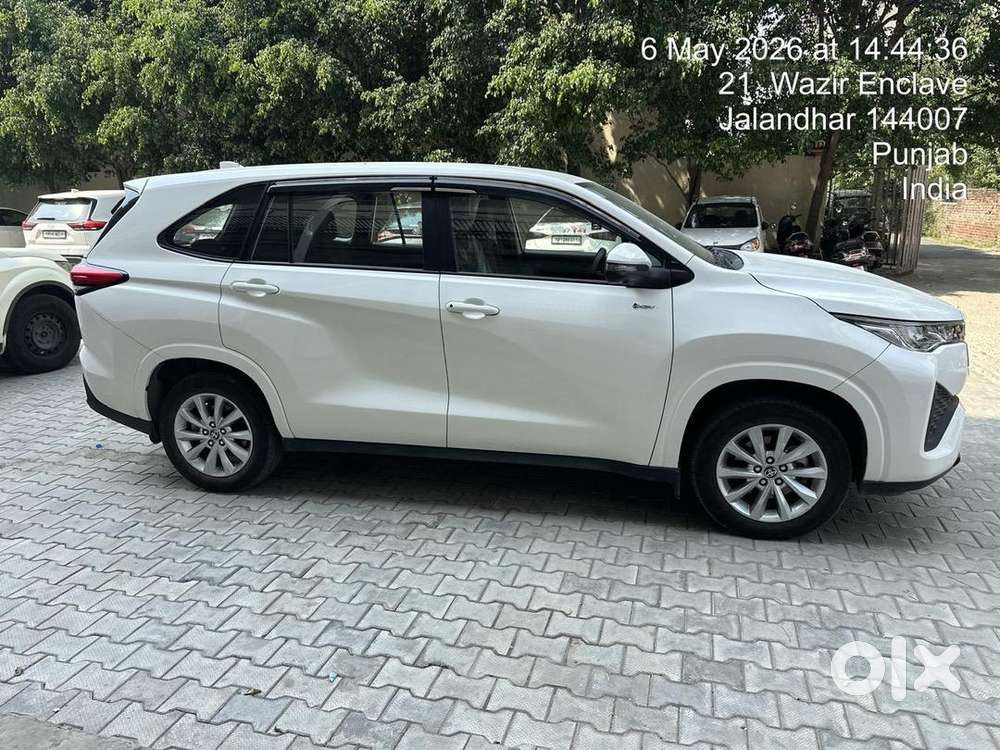 Doctor Owned Well Maintained Car 2025