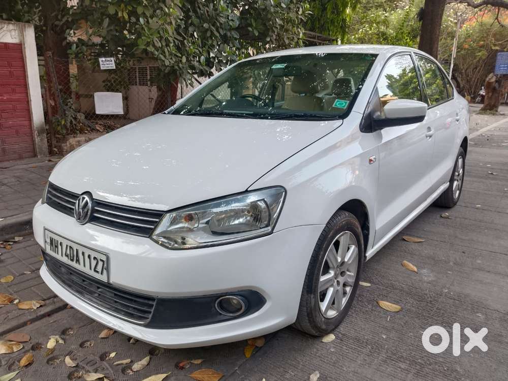 Volkswagen Vento 2010-2013 Petrol Highline, 2011, Petrol